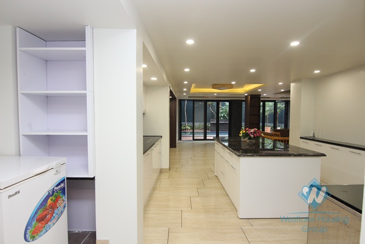 02 floor apartment with swimming for rent in Xuan dieu st, Tay Ho district 